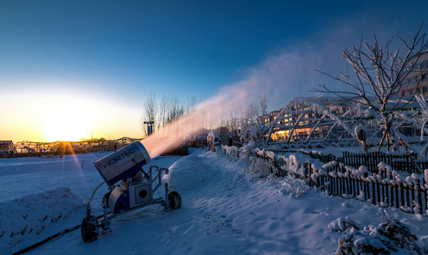 泰洛克造雪机